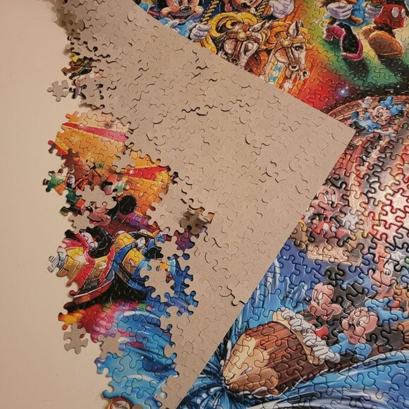 Disney 2000 Piece Puzzle 38 x 26 Mickey Minnie Mouse Donald Duck Goofy 43501 - Picture 4 of 16